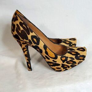 5/48 Saks 5th Avenue Lilla Leather Leapord Heels Shoes